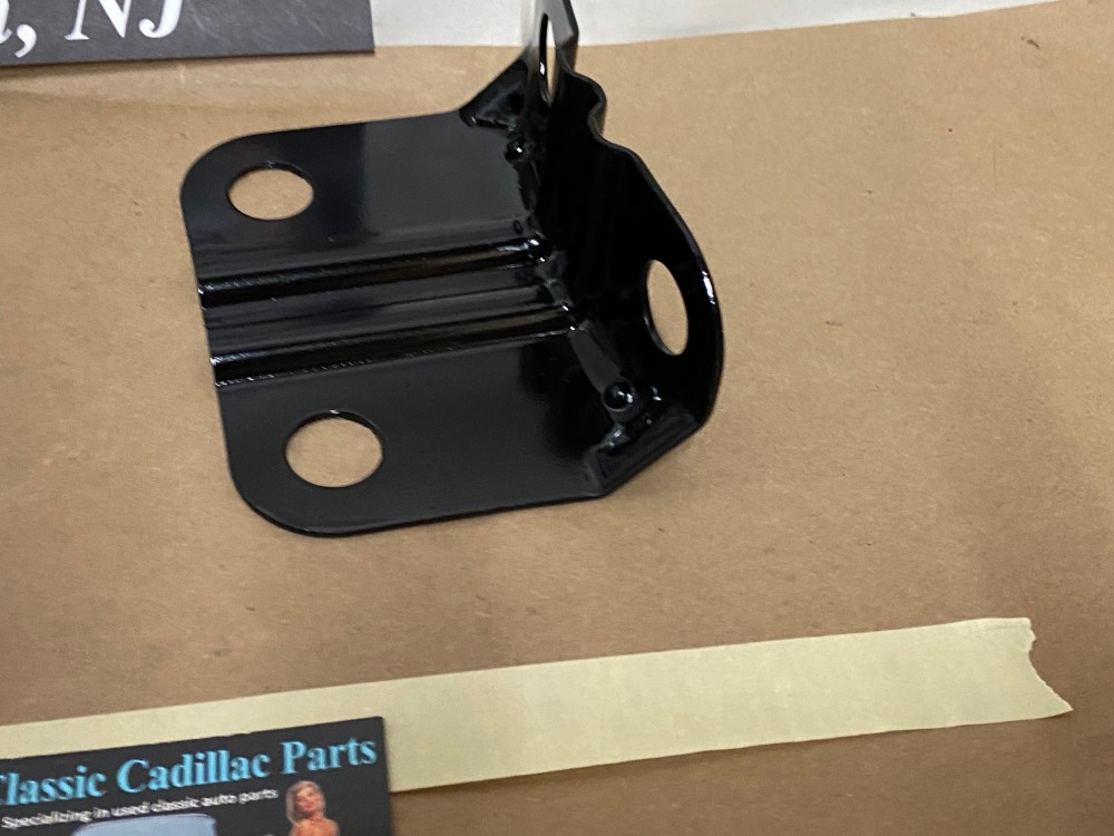 OEM 1971 1972 1973 1974 Cadillac Eldorado HOOD HINGE TO WHEEL WELL MOUNTING BRACKETS - PAIR #1494988 - Image 14