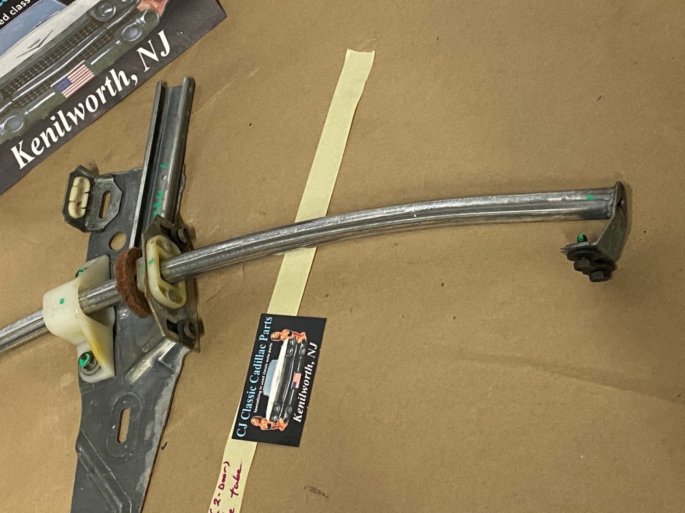 OEM 1971 1972 1973 1974 1975 1976 Cadillac Coupe Deville Eldorado Calais 1977 1978 Eldorado LEFT FRONT DOOR WINDOW GUIDE TUBE LOWER SASH GUIDE #9669422/#9669419 - Image 3