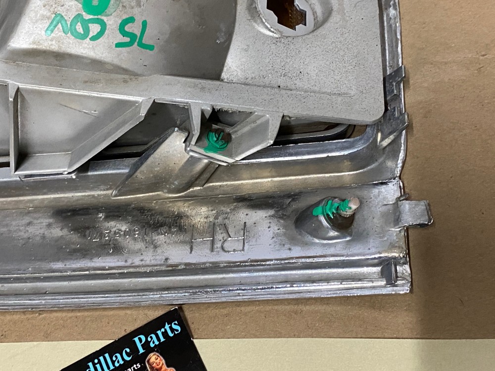 OEM 1975 1976 Cadillac Deville Calais Fleetwood RIGHT PASSENGER SIDE TURN SIGNAL PARK CORNER LIGHT LENS #1605271/#5968018/#5966732 - Image 22