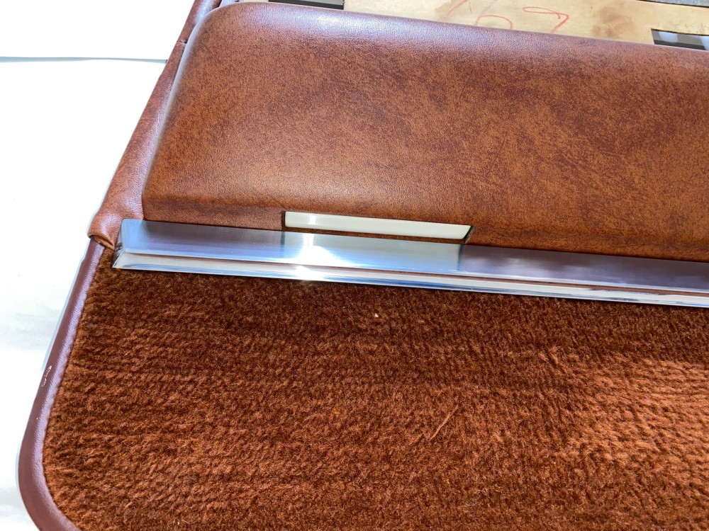 OEM 1966 Cadillac Fleetwood 4 Door RIGHT PASSENGER SIDE REAR DOOR PANEL TRIM WITH ARM REST BASE & COURTESY LIGHT - BROWN - Image 13