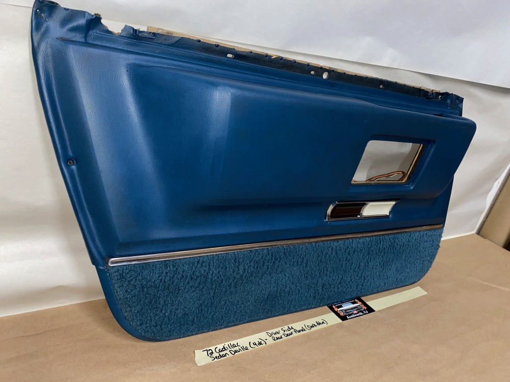 OEM 1971 1972 1973 1974 1975 1976 Cadillac Sedan Deville Fleetwood Calais 4 Door LEFT DRIVER SIDE REAR LOWER DOOR PANEL ARM REST with COURTESY LIGHT - DARK BLUE - Image 5