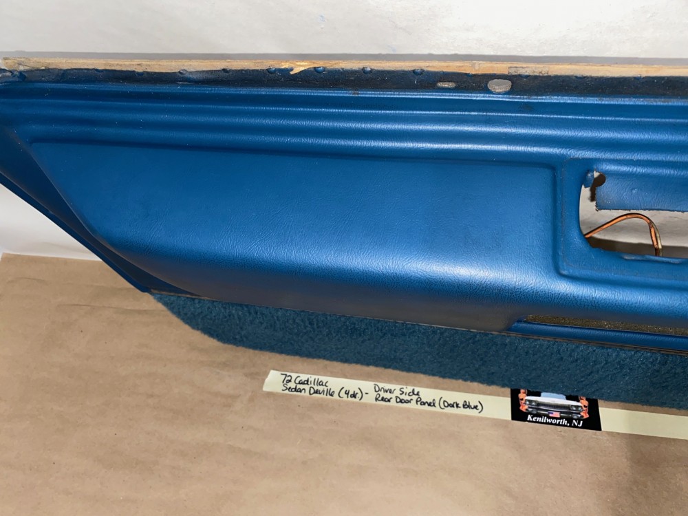 OEM 1971 1972 1973 1974 1975 1976 Cadillac Sedan Deville Fleetwood Calais 4 Door LEFT DRIVER SIDE REAR LOWER DOOR PANEL ARM REST with COURTESY LIGHT - DARK BLUE - Image 9