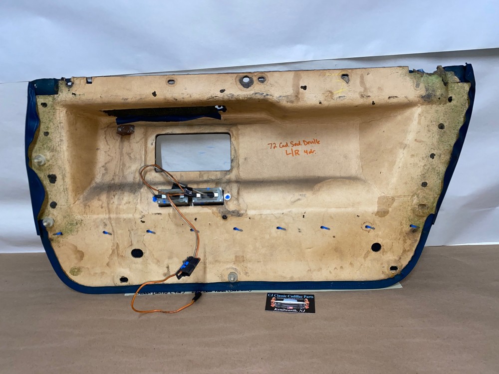 OEM 1971 1972 1973 1974 1975 1976 Cadillac Sedan Deville Fleetwood Calais 4 Door LEFT DRIVER SIDE REAR LOWER DOOR PANEL ARM REST with COURTESY LIGHT - DARK BLUE - Image 11