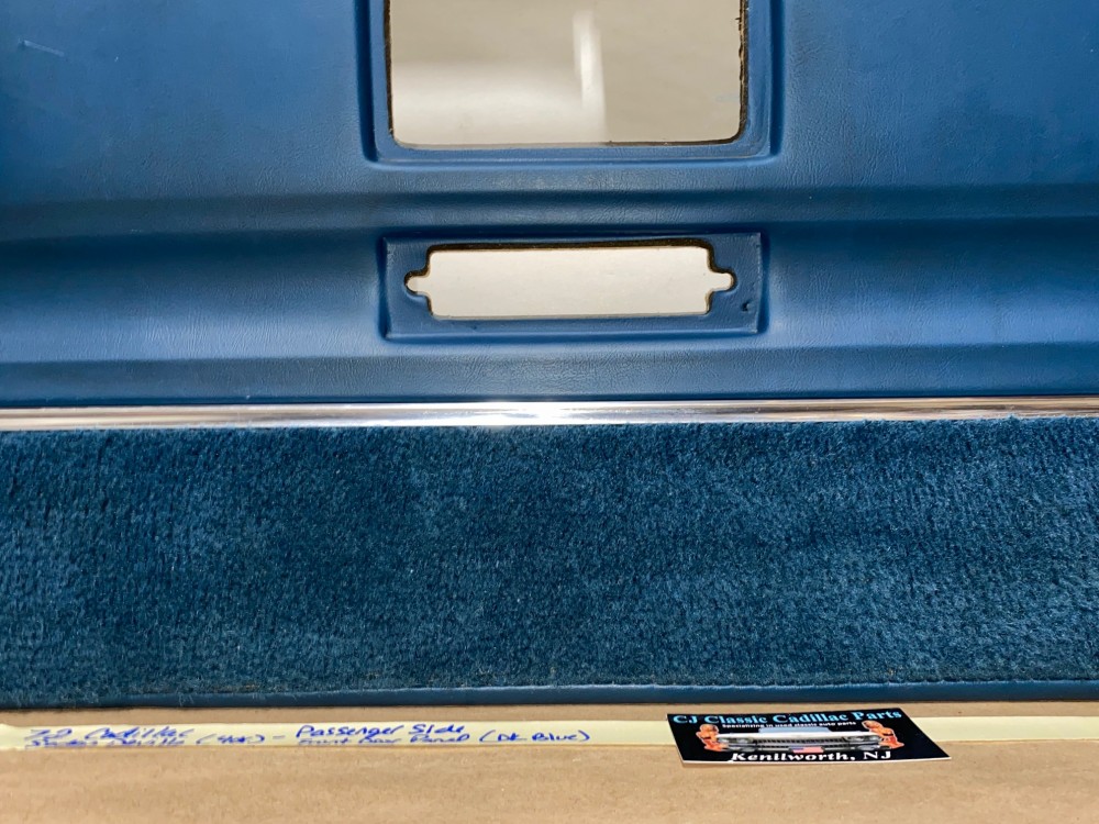 OEM 1971 1972 1973 1974 1975 1976 Cadillac Sedan Deville Fleetwood Calais 4 Door RIGHT PASSENGER SIDE FRONT LOWER DOOR PANEL ARM REST - DARK BLUE - Image 13