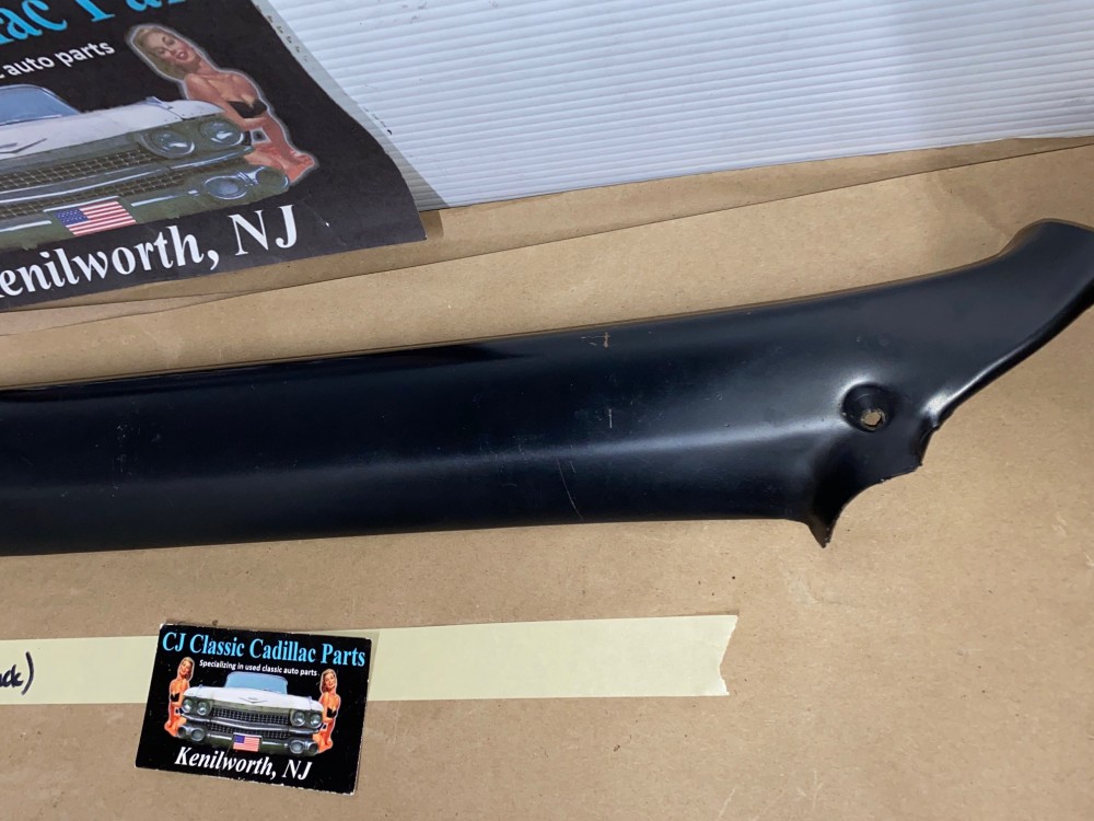 OEM 1974 1975 1976 Cadillac Sedan DeVille Calais Fleetwood RIGHT PASSENGER INTERIOR WINDSHIELD A PILLAR TRIM BLACK - Image 7