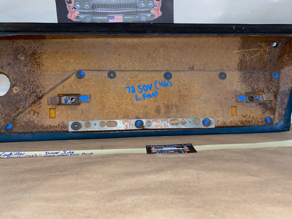 OEM 1971 1972 Cadillac Sedan Deville Fleetwood Calais 4 Door LEFT DRIVER SIDE FRONT UPPER DOOR PANEL TRIM DARK BLUE - Image 18