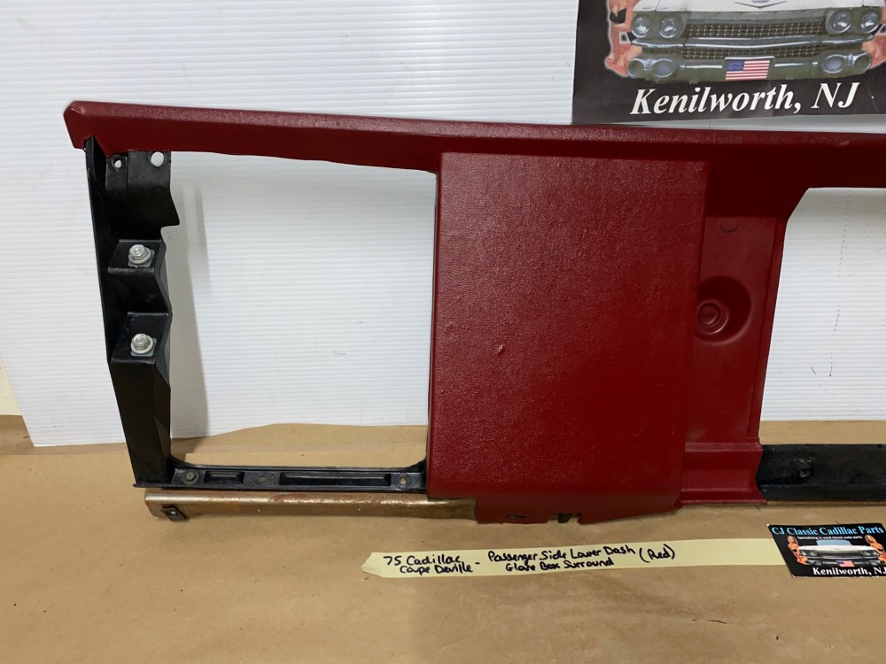 OEM 1974 1975 1976 Cadillac Deville Eldorado Calais PASSENGER SIDE RIGHT LOWER DASH TRIM GLOVE BOX SURROUND RED #1602492 - Image 2
