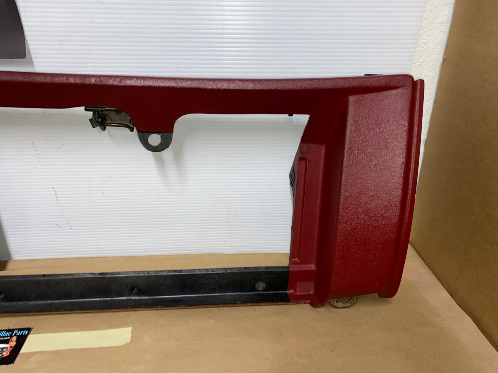 OEM 1974 1975 1976 Cadillac Deville Eldorado Calais PASSENGER SIDE RIGHT LOWER DASH TRIM GLOVE BOX SURROUND RED #1602492 - Image 5
