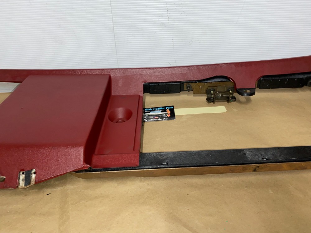 OEM 1974 1975 1976 Cadillac Deville Eldorado Calais PASSENGER SIDE RIGHT LOWER DASH TRIM GLOVE BOX SURROUND RED #1602492 - Image 7