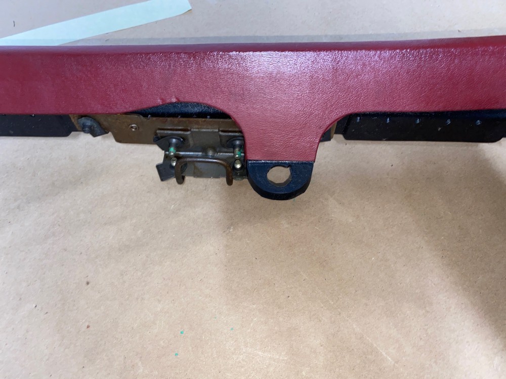 OEM 1974 1975 1976 Cadillac Deville Eldorado Calais PASSENGER SIDE RIGHT LOWER DASH TRIM GLOVE BOX SURROUND RED #1602492 - Image 15