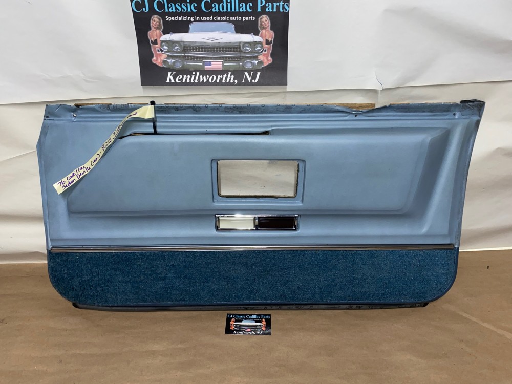 OEM 1971 1972 1973 1974 1975 1976 Cadillac Sedan Deville Fleetwood Calais 4 Door RIGHT PASSENGER SIDE FRONT LOWER DOOR PANEL with COURTESY LIGHT - LIGHT BLUE - Image 24