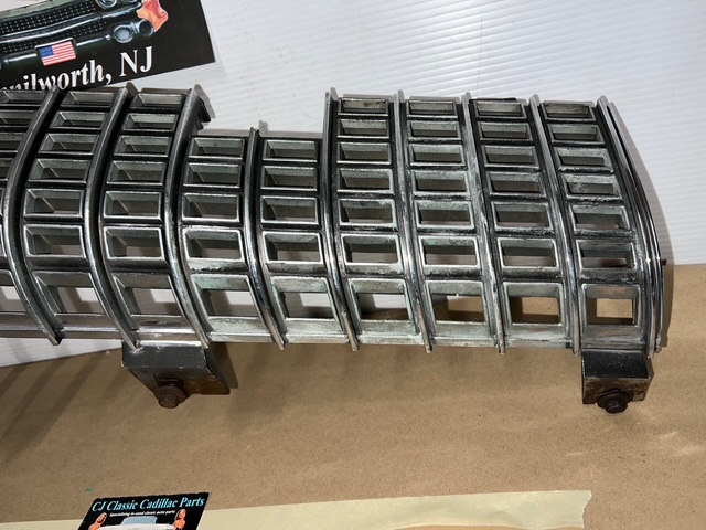 OEM 1976 Cadillac Eldorado FRONT LOWER GRILL #1606878 - Image 17