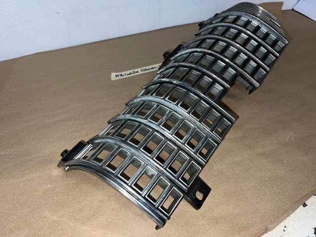 OEM 1976 Cadillac Eldorado FRONT LOWER GRILL #1606878 - Image 10