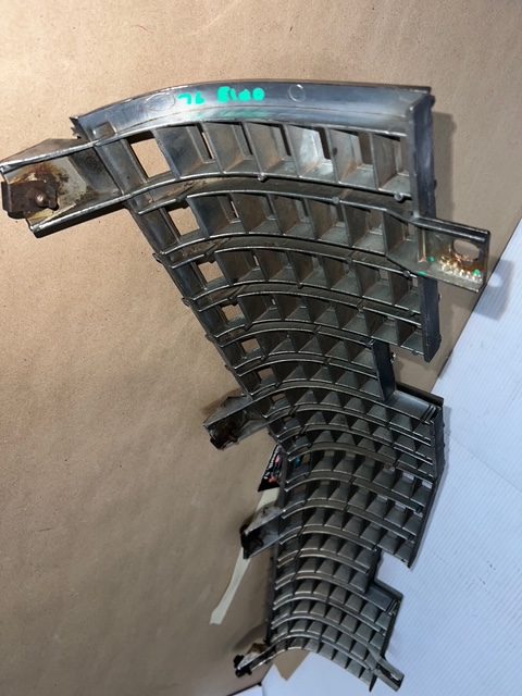 OEM 1976 Cadillac Eldorado FRONT LOWER GRILL #1606878 - Image 24