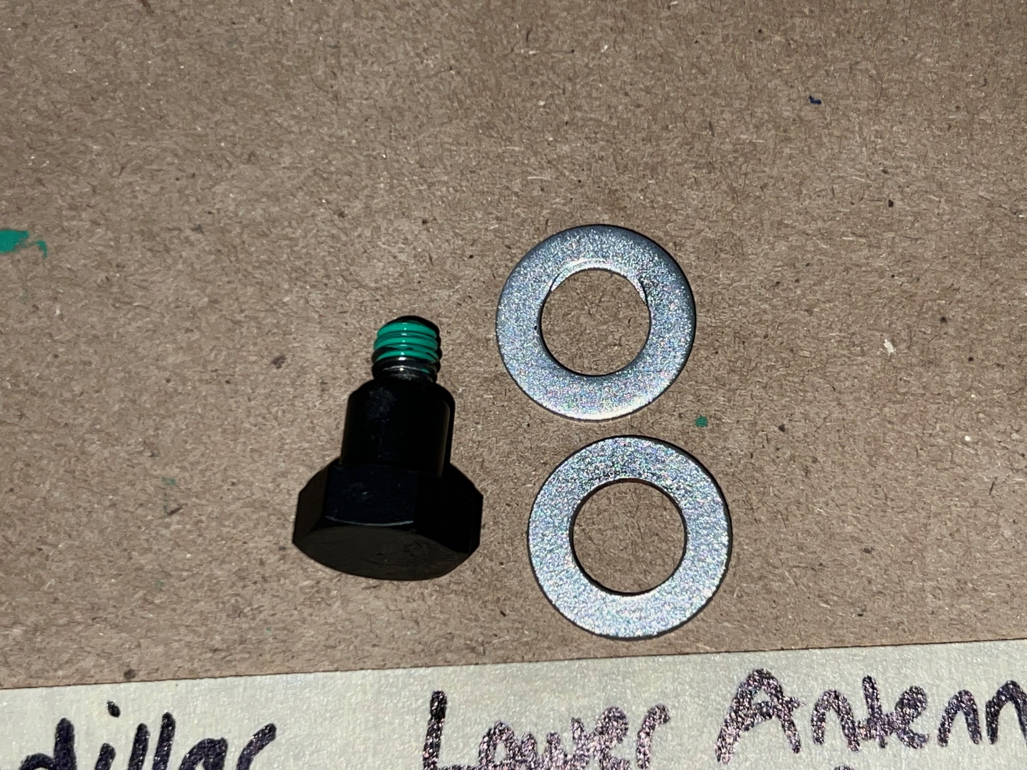 OEM 1973 1974 1975 1976 Cadillac Deville Calais Fleetwood 1973 1974 1975 1976 1977 1978 Eldorado LOWER ANTENNA SUPPORT MOUNTING BRACKET WITH SCREW BOLT #1602174 - Image 8