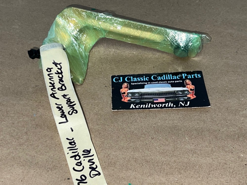 OEM 1973 1974 1975 1976 Cadillac Deville Calais Fleetwood 1973 1974 1975 1976 1977 1978 Eldorado LOWER ANTENNA SUPPORT MOUNTING BRACKET WITH SCREW BOLT #1602174 - Image 14