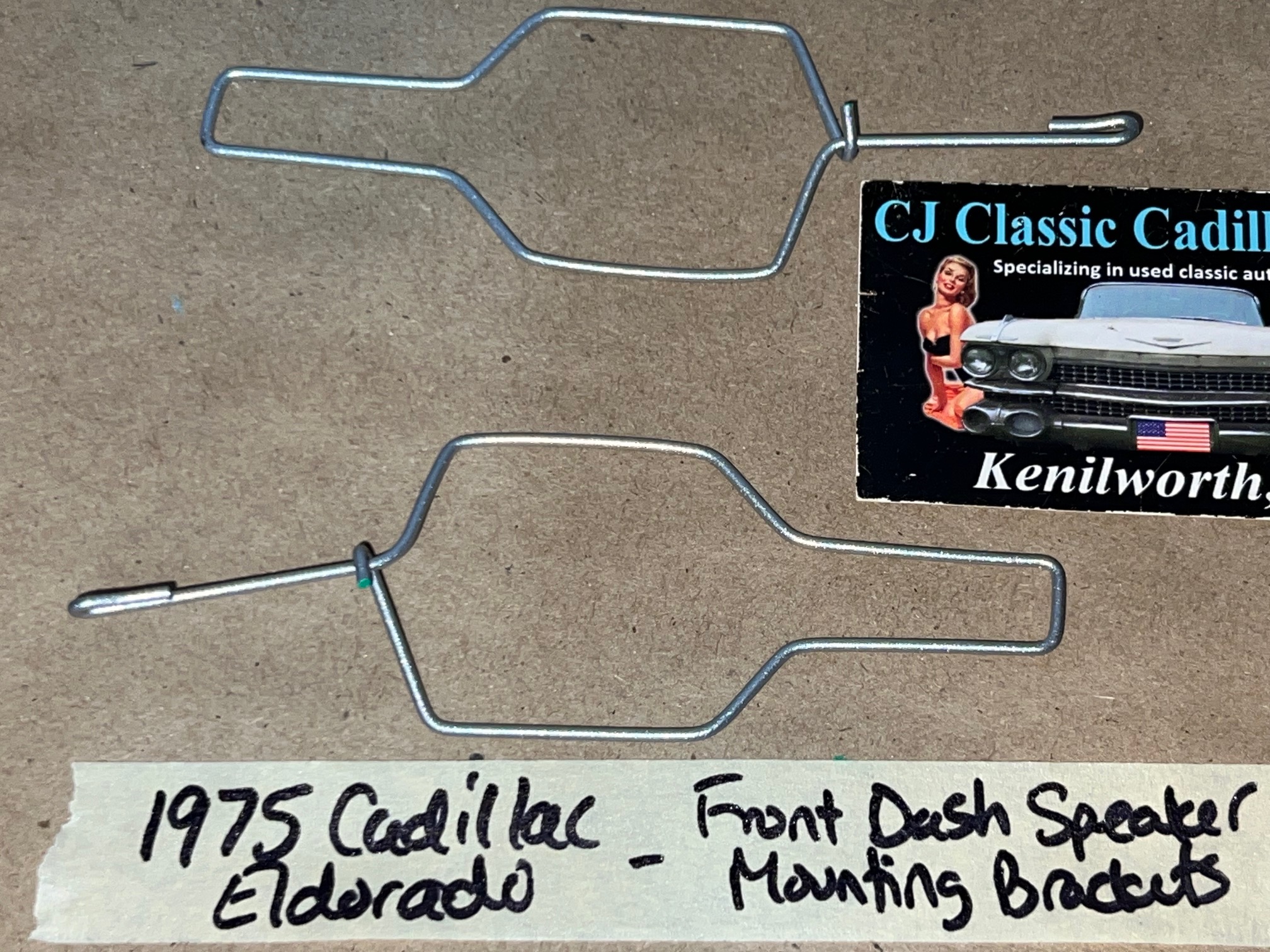 OEM 1974 1975 1976 Cadillac Deville Fleetwood Calais 1974 1975 1976 1977 1978 Eldorado FRONT DASH SPEAKER & GRILL MOUNTING BRACKETS & HARDWARE CLIPS - Image 2