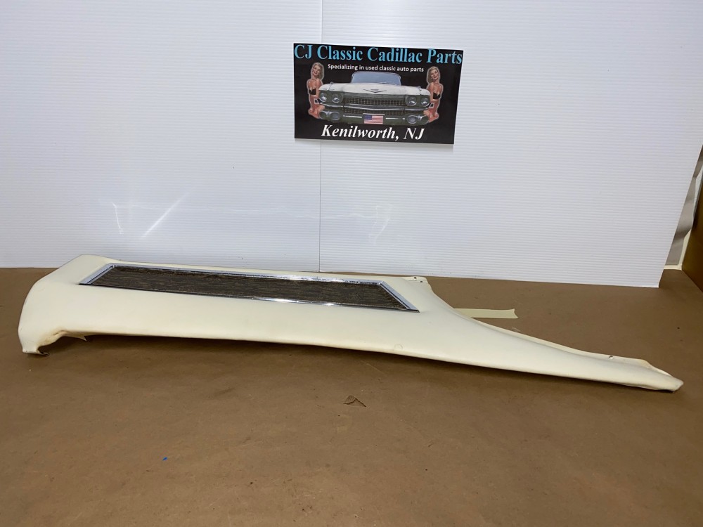 OEM 1971 1972 Cadillac Eldorado 2 Door HardTop LEFT DRIVER SIDE REAR UPPER DOOR PANEL TRIM - Image 16