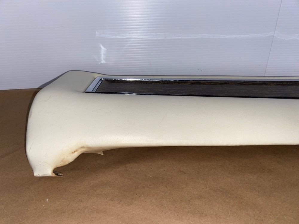 OEM 1971 1972 Cadillac Eldorado 2 Door HardTop LEFT DRIVER SIDE REAR UPPER DOOR PANEL TRIM - Image 18