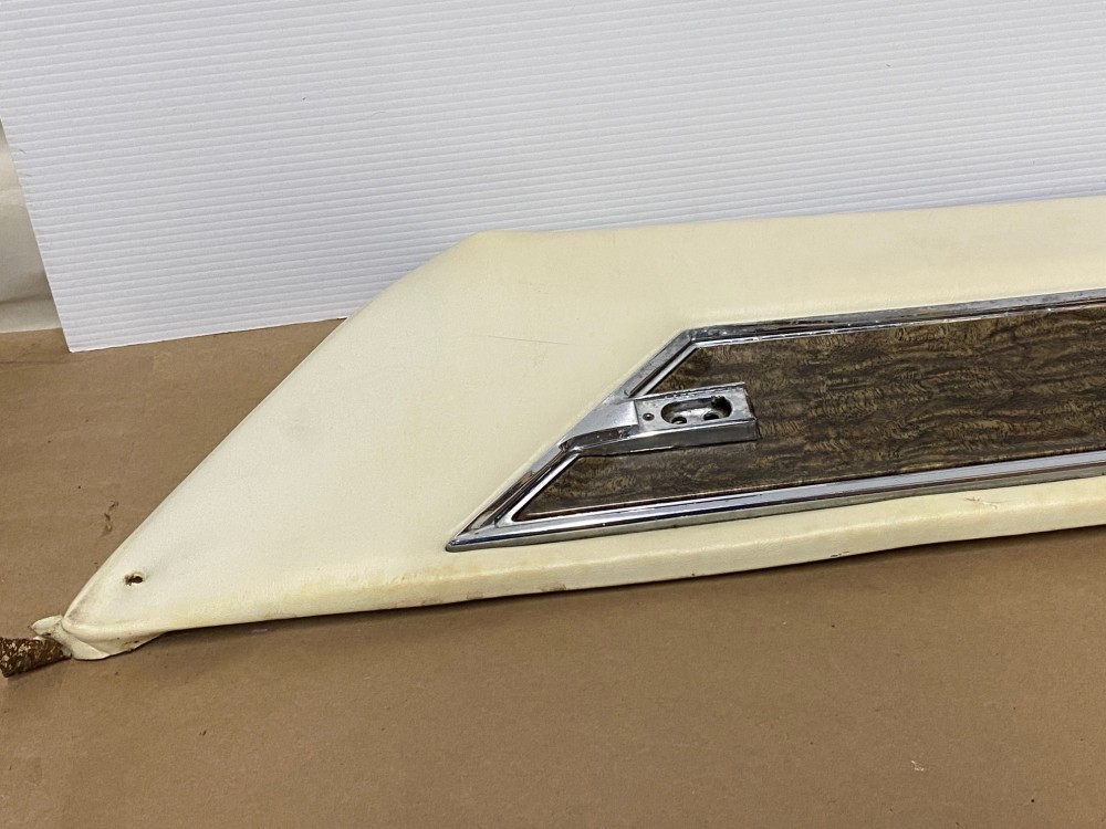 OEM 1971 1972 Cadillac Eldorado Coupe Deville Calais 2 Door RIGHT PASSENGER SIDE FRONT UPPER DOOR PANEL TRIM - Image 14