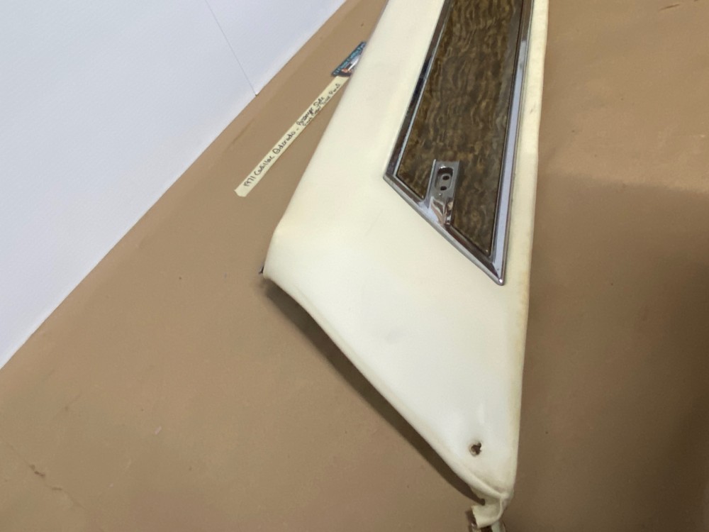 OEM 1971 1972 Cadillac Eldorado Coupe Deville Calais 2 Door RIGHT PASSENGER SIDE FRONT UPPER DOOR PANEL TRIM - Image 18