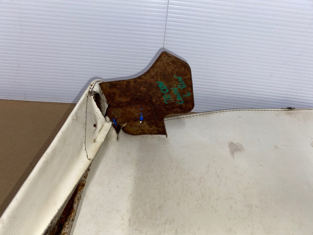 OEM 1969 1970 Cadillac Coupe Deville Convertible LEFT DRIVER SIDE REAR SEAT FILLER CONVERTIBLE TOP PISTON COVER TRIM - WHITE - Image 9