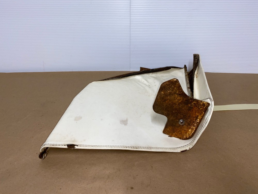 OEM 1969 1970 Cadillac Coupe Deville Convertible LEFT DRIVER SIDE REAR SEAT FILLER CONVERTIBLE TOP PISTON COVER TRIM - WHITE - Image 11