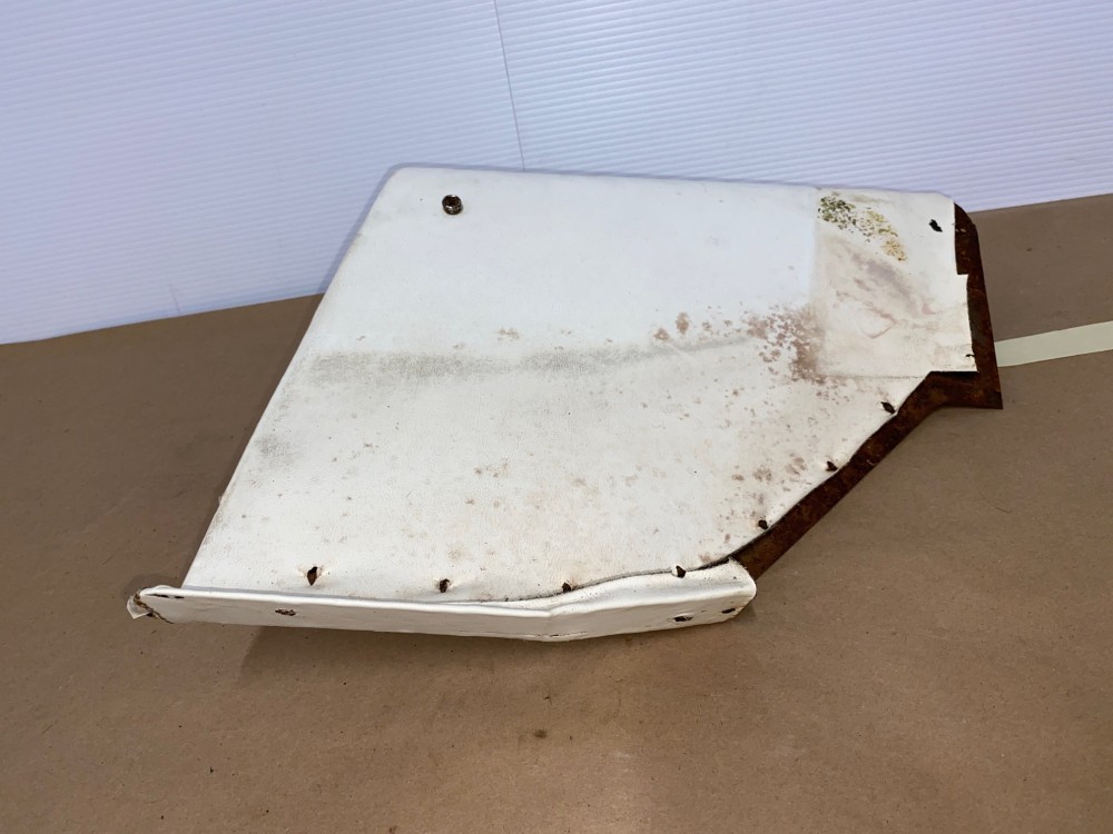 OEM 1969 1970 Cadillac Coupe Deville Convertible LEFT DRIVER SIDE REAR SEAT FILLER CONVERTIBLE TOP PISTON COVER TRIM - WHITE - Image 15