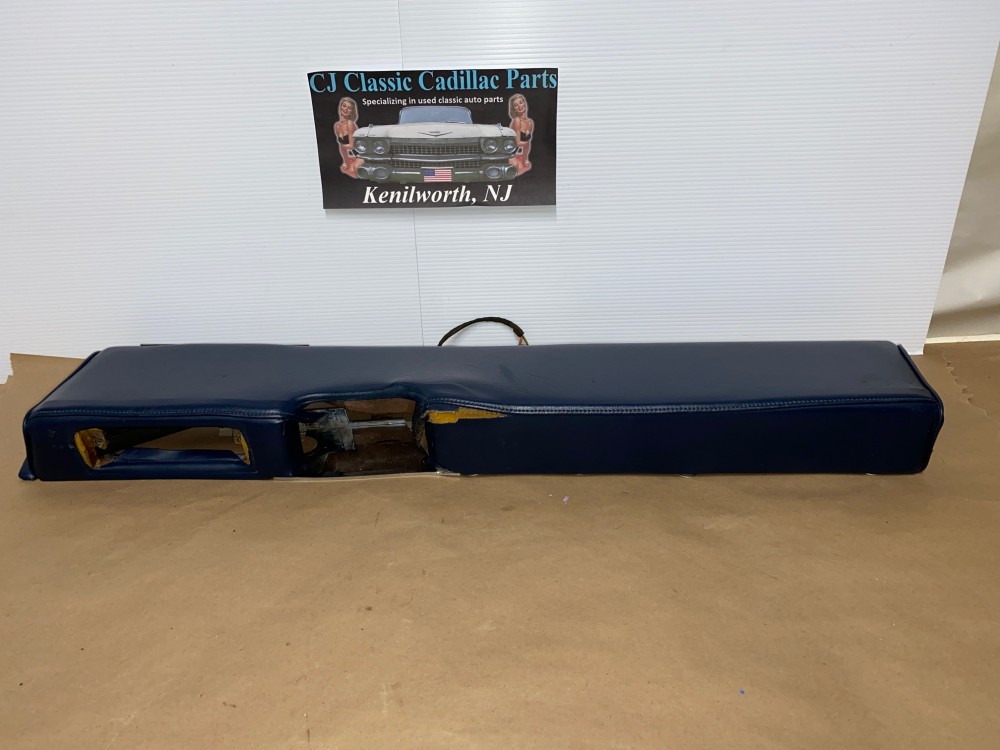 OEM 1966 1967 Cadillac Fleetwood 75 LIMO LIMOUSINE RIGHT PASSENGER SIDE REAR DOOR PANEL ARM REST PAD BASE WITH VENT & COURTESY LIGHT - DARK BLUE - Image 2