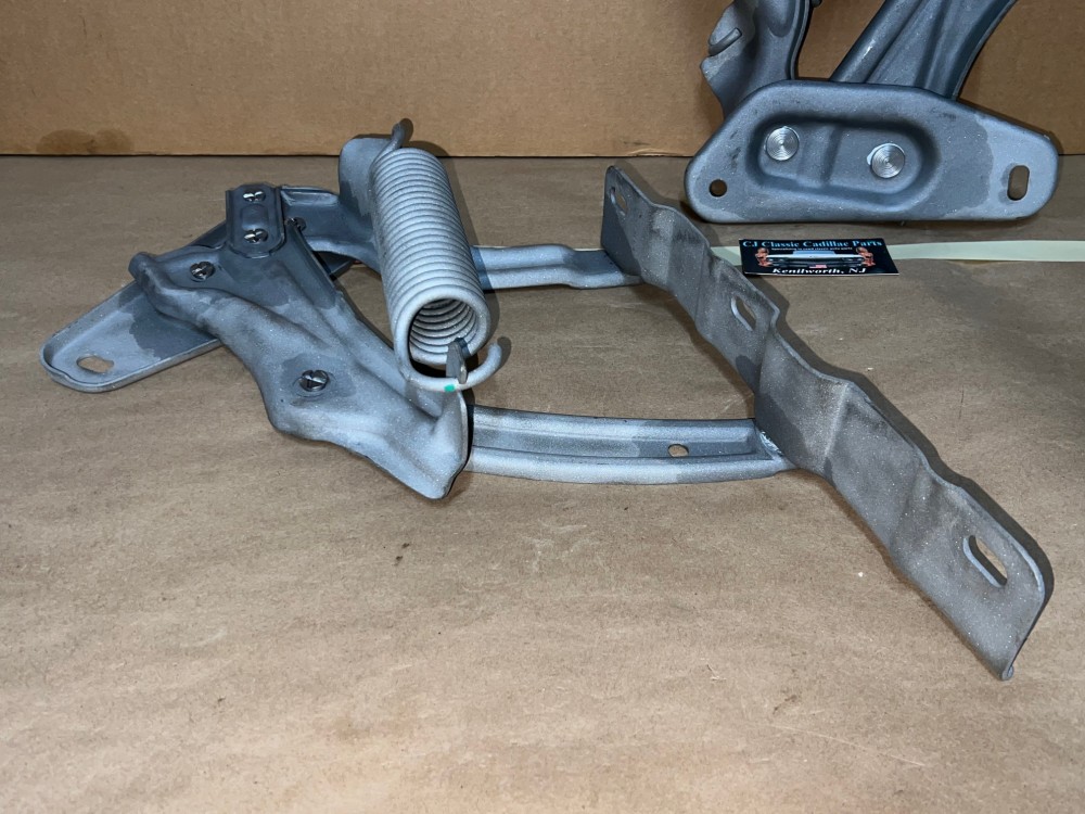 1975 1976 Cadillac Deville Calais Fleetwood Commercial Chassis 1975 1976 1977 1978 Eldorado REBUILT HOOD HINGES WITH SPRINGS PAIR - Image 7