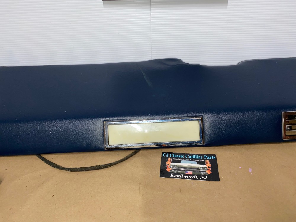 OEM 1966 1967 Cadillac Fleetwood 75 LIMO LIMOUSINE RIGHT PASSENGER SIDE REAR DOOR PANEL ARM REST PAD BASE WITH VENT & COURTESY LIGHT - DARK BLUE - Image 10