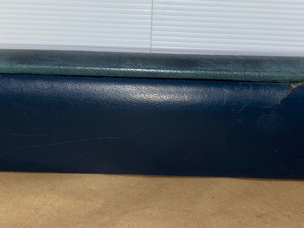 OEM 1966 1967 Cadillac Fleetwood LIMO LIMOUSINE RIGHT PASSENGER SIDE FRONT DOOR PANEL ARM REST BASE PAD TRIM - - DARK BLUE - Image 7