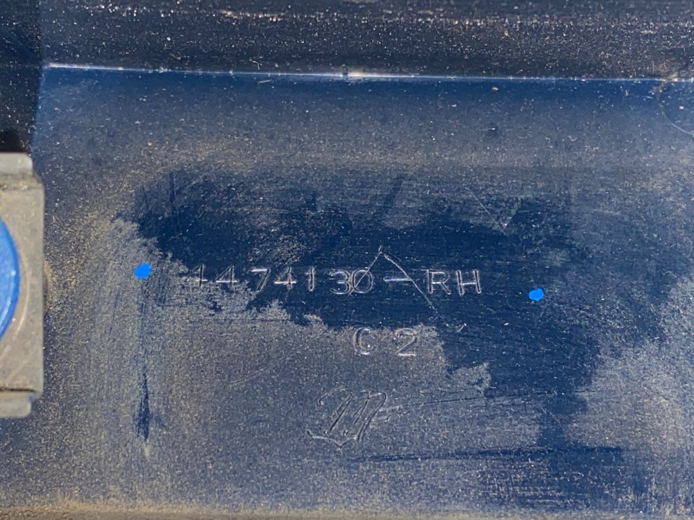 OEM 1966 1967 Cadillac Fleetwood LIMO LIMOUSINE RIGHT PASSENGER SIDE FRONT DOOR PANEL ARM REST BASE PAD TRIM - - DARK BLUE - Image 23