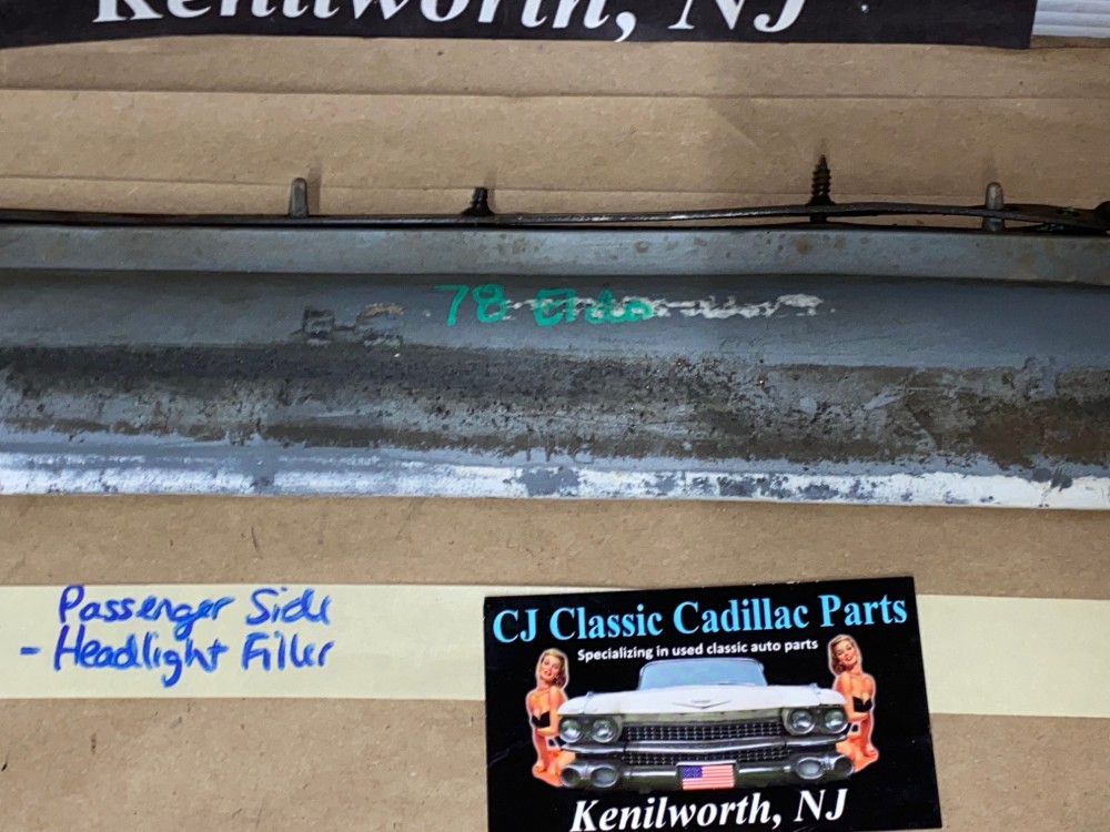 OEM 1977 1978 Cadillac Eldorado RIGHT PASSENGER SIDE HEADLIGHT BUMPER FILLERS PANEL WITH SUPPORT BRACKET #1610701 - Image 9