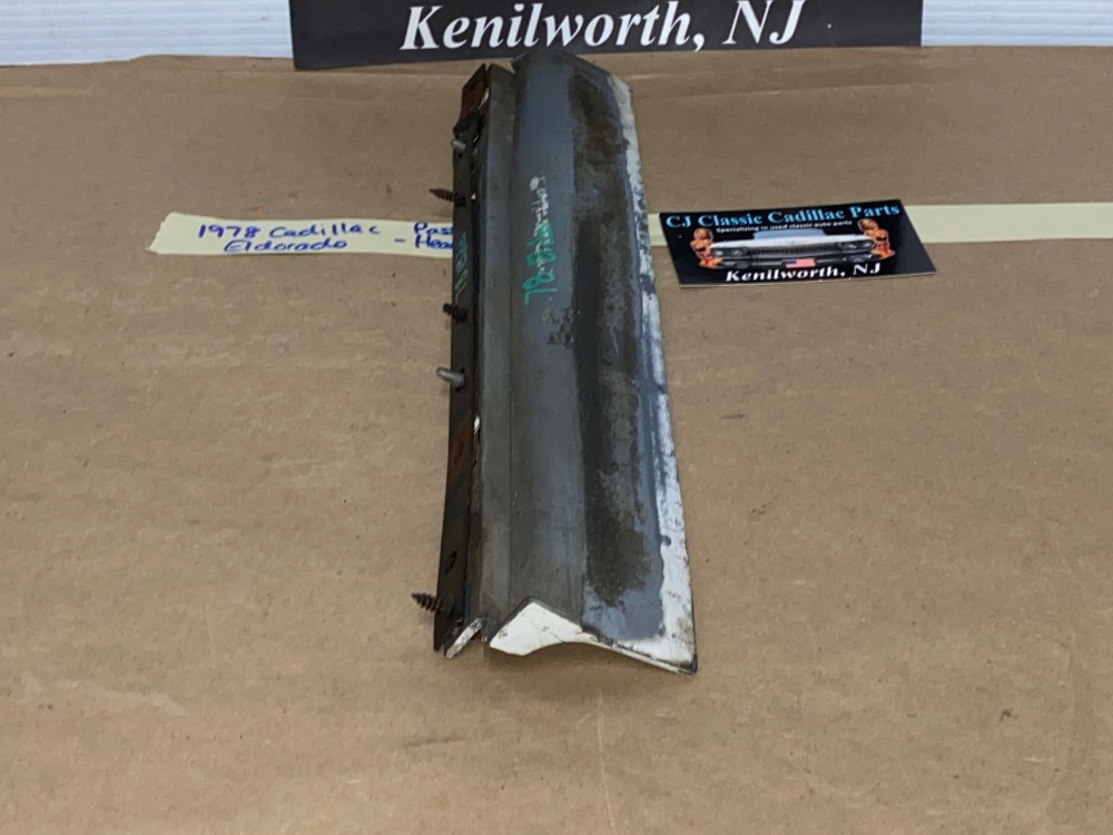 OEM 1977 1978 Cadillac Eldorado RIGHT PASSENGER SIDE HEADLIGHT BUMPER FILLERS PANEL WITH SUPPORT BRACKET #1610701 - Image 11