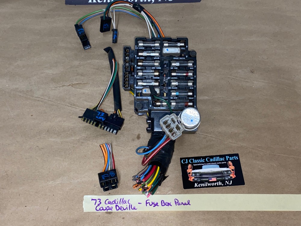 OEM 1973 Cadillac Deville Eldorado Fleetwood Calais UNDER DASH FUSE BOX PANEL - Image 2