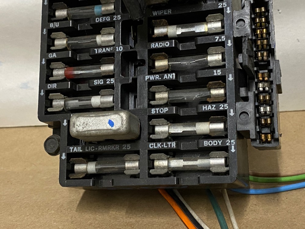 OEM 1973 Cadillac Deville Eldorado Fleetwood Calais UNDER DASH FUSE BOX PANEL - Image 7