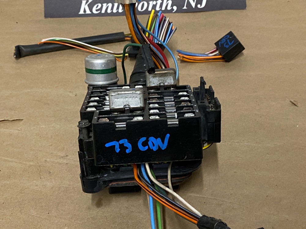 OEM 1973 Cadillac Deville Eldorado Fleetwood Calais UNDER DASH FUSE BOX PANEL - Image 9