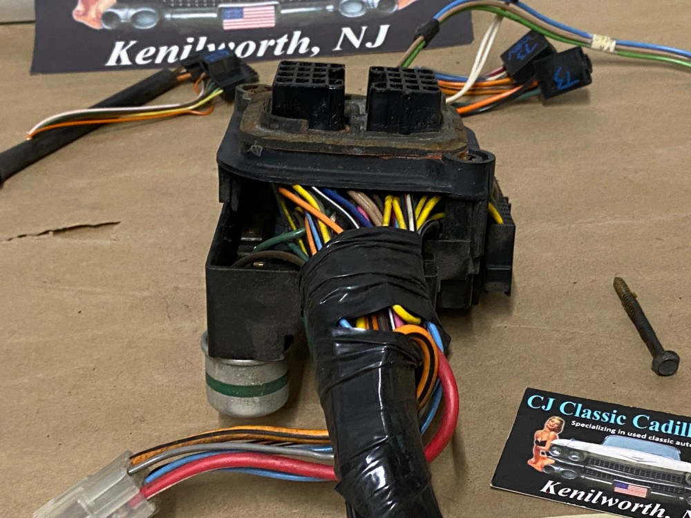 OEM 1973 Cadillac Deville Eldorado Fleetwood Calais UNDER DASH FUSE BOX PANEL - Image 21
