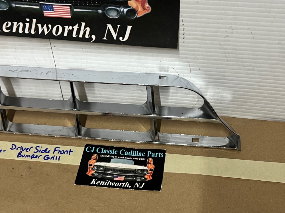 OEM 1967 Cadillac Deville Calais Fleetwood Commercial Chassis LEFT DRIVER SIDE FRONT BUMPER GRILL #1487633 - Image 3