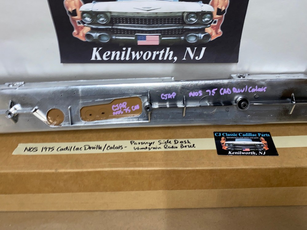 NOS 1974 1975 1976 Cadillac Fleetwood Deville Eldorado Calais RIGHT PASSENGER SIDE DASH WOODGRAIN TRIM RADIO BEZEL #1605940 - Image 16
