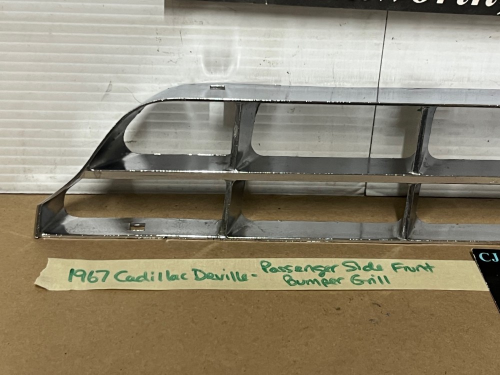 OEM 1967 Cadillac Deville Calais Fleetwood Commercial Chassis RIGHT PASSENGER SIDE FRONT BUMPER GRILL #1487634 - Image 14