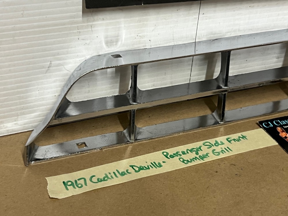 OEM 1967 Cadillac Deville Calais Fleetwood Commercial Chassis RIGHT PASSENGER SIDE FRONT BUMPER GRILL #1487634 - Image 11