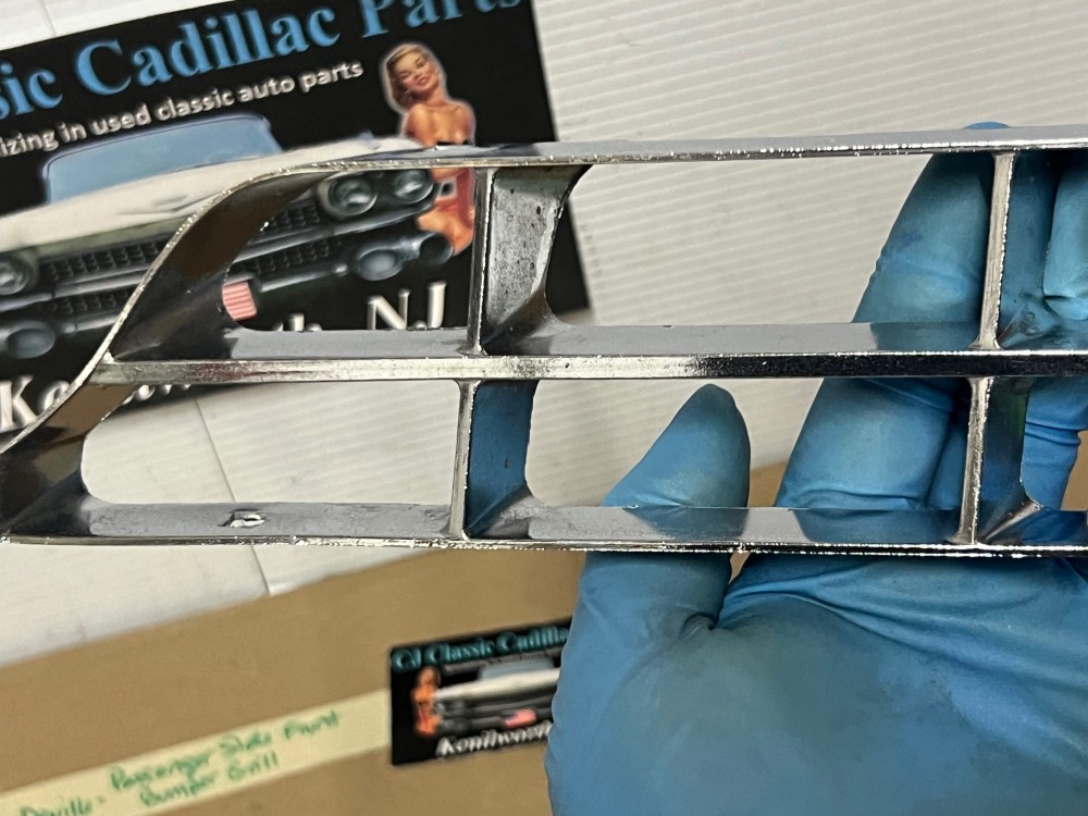 OEM 1967 Cadillac Deville Calais Fleetwood Commercial Chassis RIGHT PASSENGER SIDE FRONT BUMPER GRILL #1487634 - Image 5