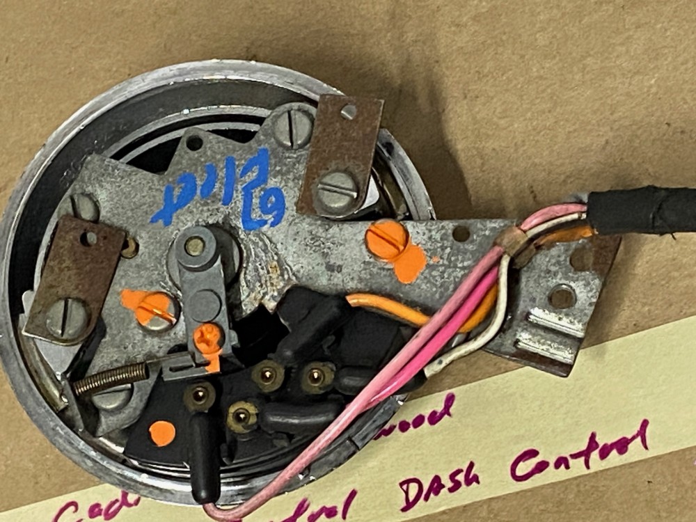 OEM 1967 Cadillac Fleetwood Deville Calais DASH CRUISE CONTROL SWITCH & THUMBWHEEL **UNTESTED** #1495113/#1490170 - Image 8