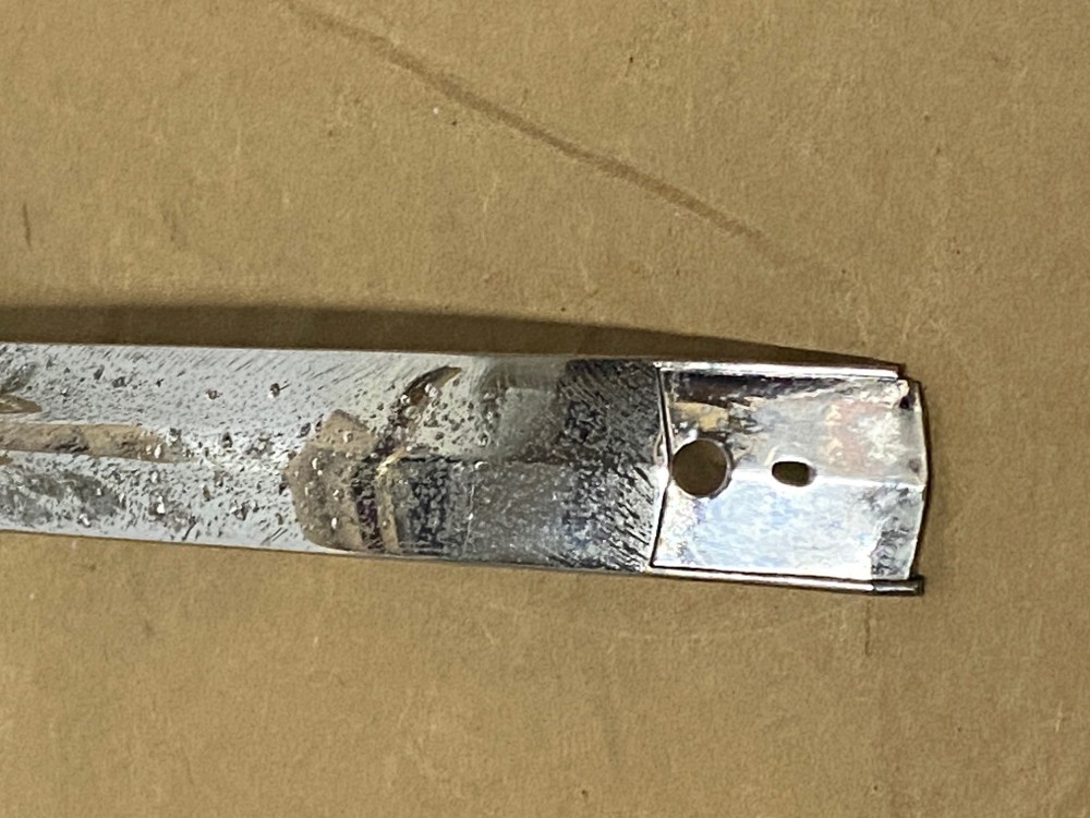 OEM 1959 Cadillac Deville Eldorado Fleetwood RIGHT PASSENGER SIDE FRONT FENDER GUNSIGHT CHROME TRIM MOLDING #1470534 - Image 17