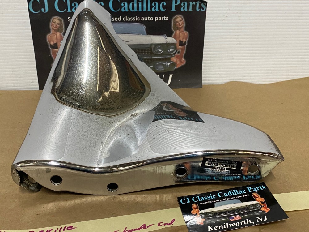 OEM 1961 Cadillac Deville Eldorado Fleetwood RIGHT PASSENGER SIDE REAR LOWER BUMPER END #1474697 - Image 4