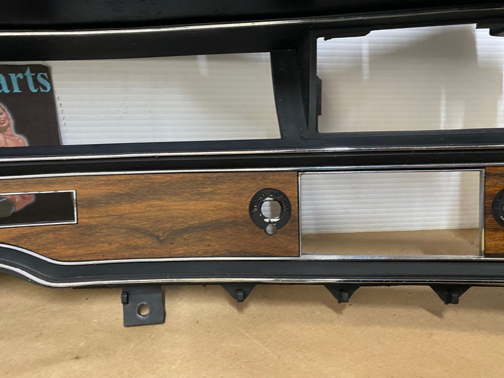 OEM 1971 1972 1973 Cadillac Deville Eldorado Calais LEFT DASH INSTRUMENT CLUSTER SPEEDOMETER RADIO BEZEL WOODGRAIN TRIM #1496235 - Image 20