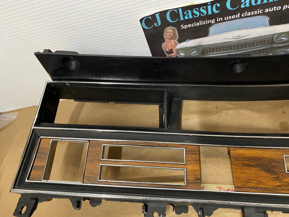 OEM 1971 1972 1973 Cadillac Deville Eldorado Calais LEFT DASH INSTRUMENT CLUSTER SPEEDOMETER RADIO BEZEL WOODGRAIN TRIM #1496235 - Image 18