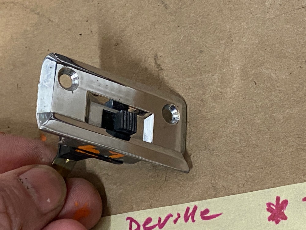 OEM 1961 1962 1963 1964 1965 1966 1967 1968 1969 1970 Cadillac Deville Eldorado 1965 1966 1967 1968 1969 1970 Calais Fleetwood CENTER UNDER DASH COURTESY LIGHT SWITCH & BEZEL TESTED - Image 6